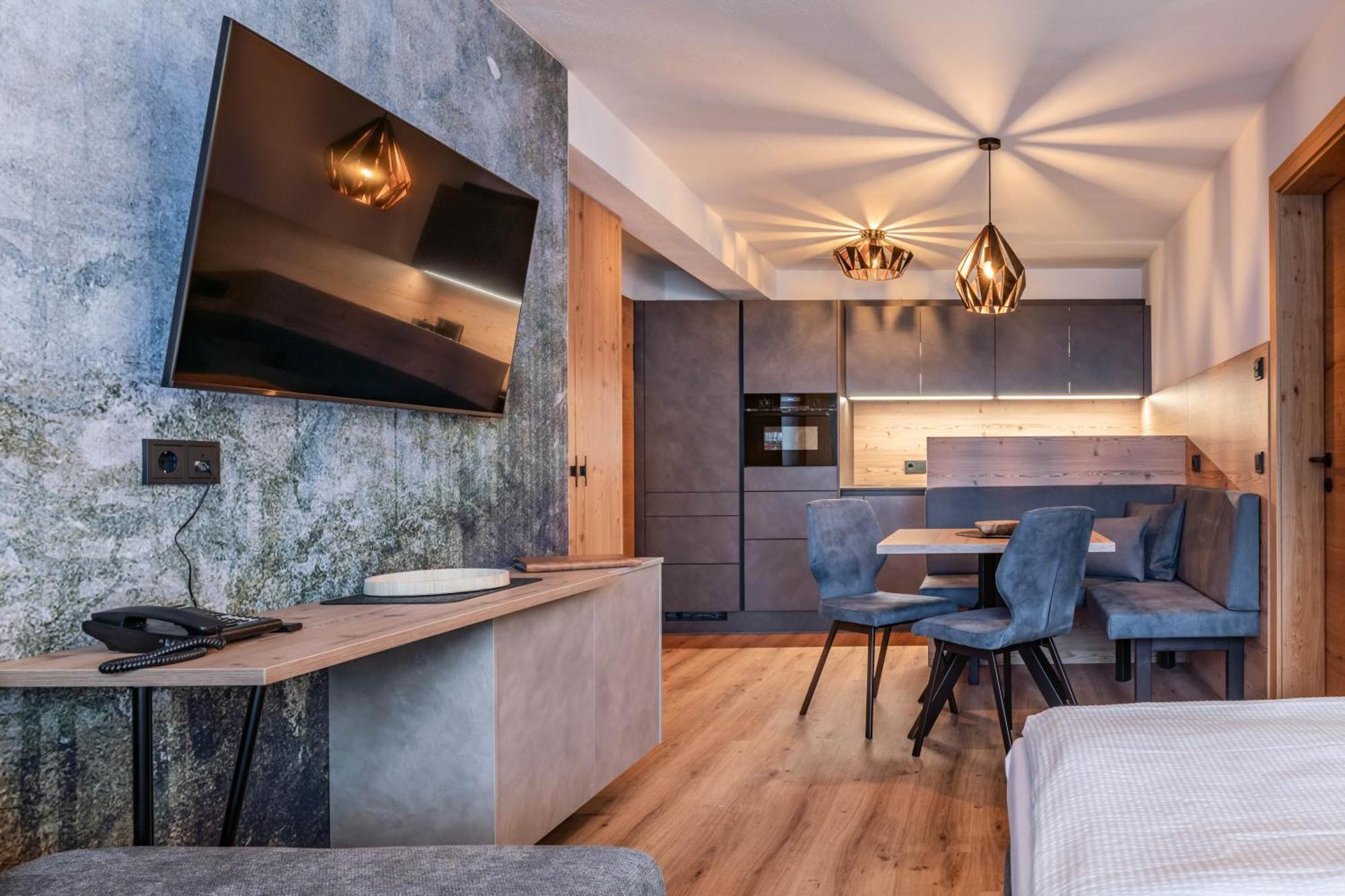 Garni Montana Hotel 3*